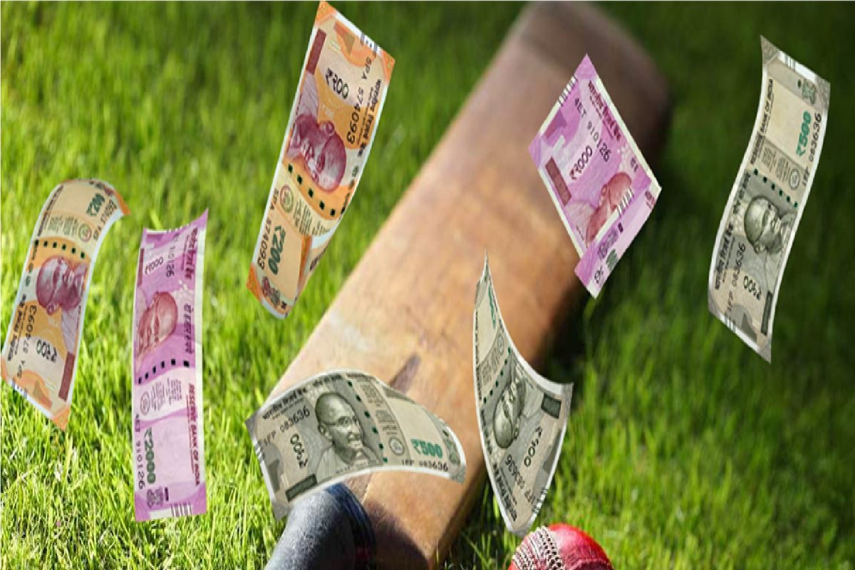 IndvsPak: क्रिकेट सट्ट्याचा नागपूर पोलिसांनी उधळला डाव, 19 ठिकाणी कारवाई करत डझनभर बुकींना अटक