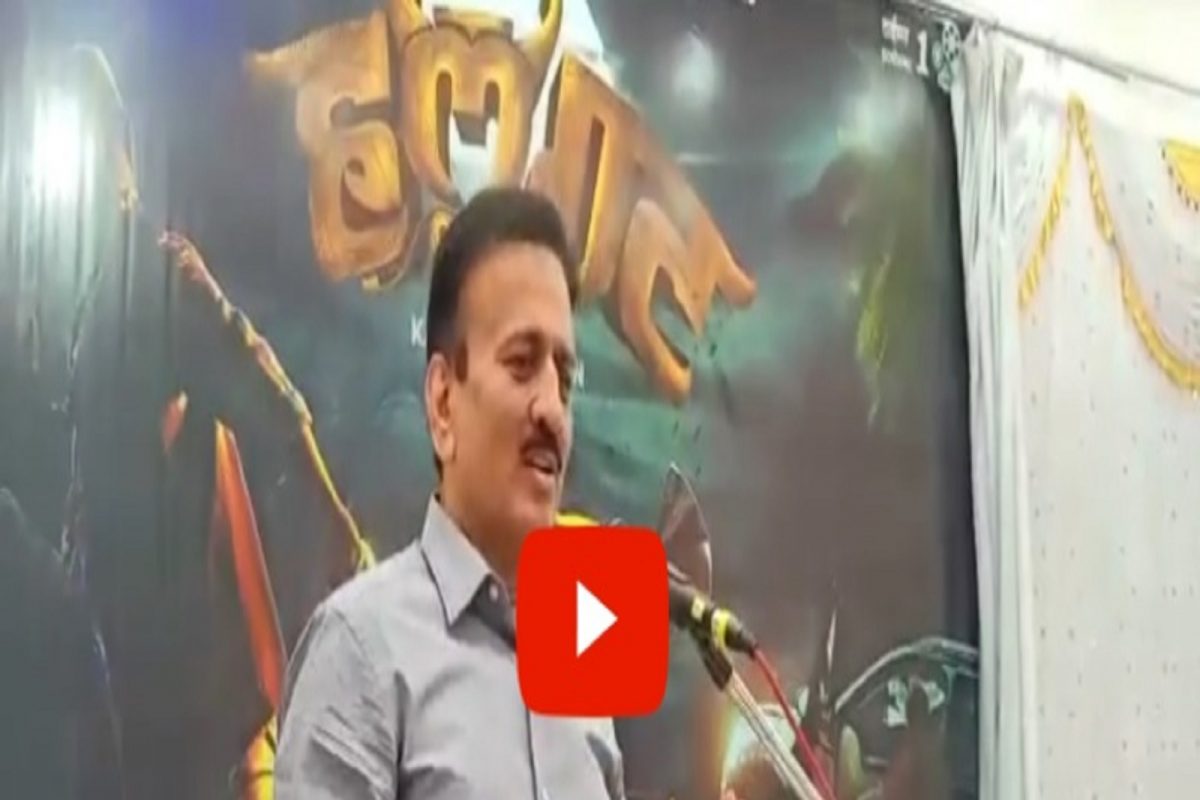 अजितदादा, जयंत पाटील अन् मला सिनेमात घ्या, गिरीश महाजनांच सिनेनिर्मात्याकडे साकडं