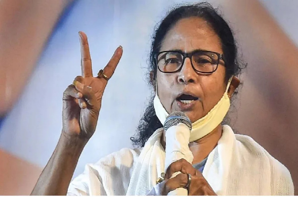 ममता बॅनर्जीं मुख्यमंत्रीपदी कायम, भवानीपूरमधून विक्रमी मतांनी विजय; भाजपच्या प्रियांका पराभूत