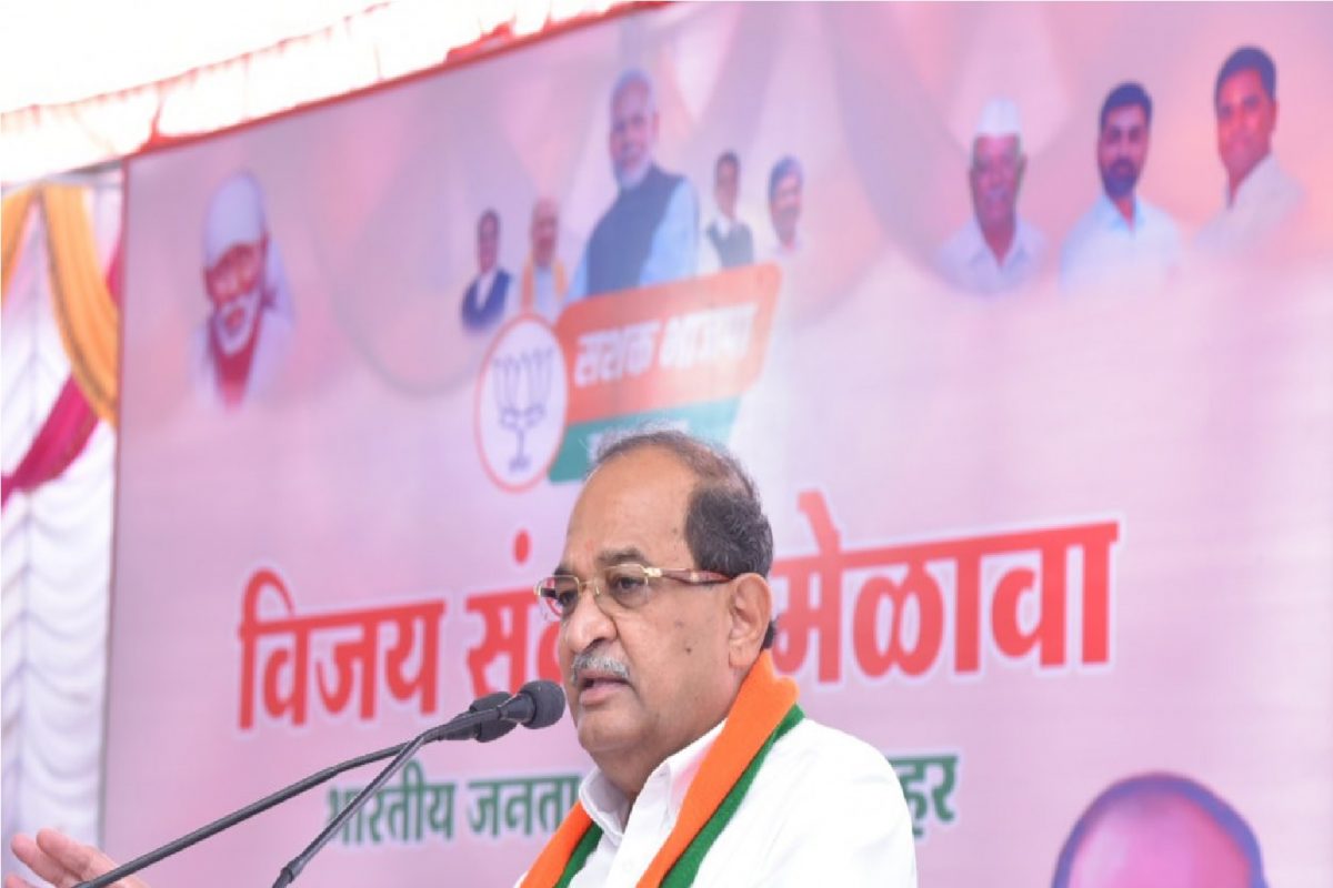 राधाकृष्ण विखे पाटील यांचा बाळासाहेब थोरातांवर निशाणा?; म्हणाले, ''नगरच्या एका मंत्र्याच्या पापाचा घडा भरलाय''