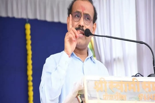 Omicron चा धोका वाढल्याने निर्बंध लागू, शाळा सुरू राहणार? आरोग्यमंत्री राजेश टोपेंनी म्हटलं...