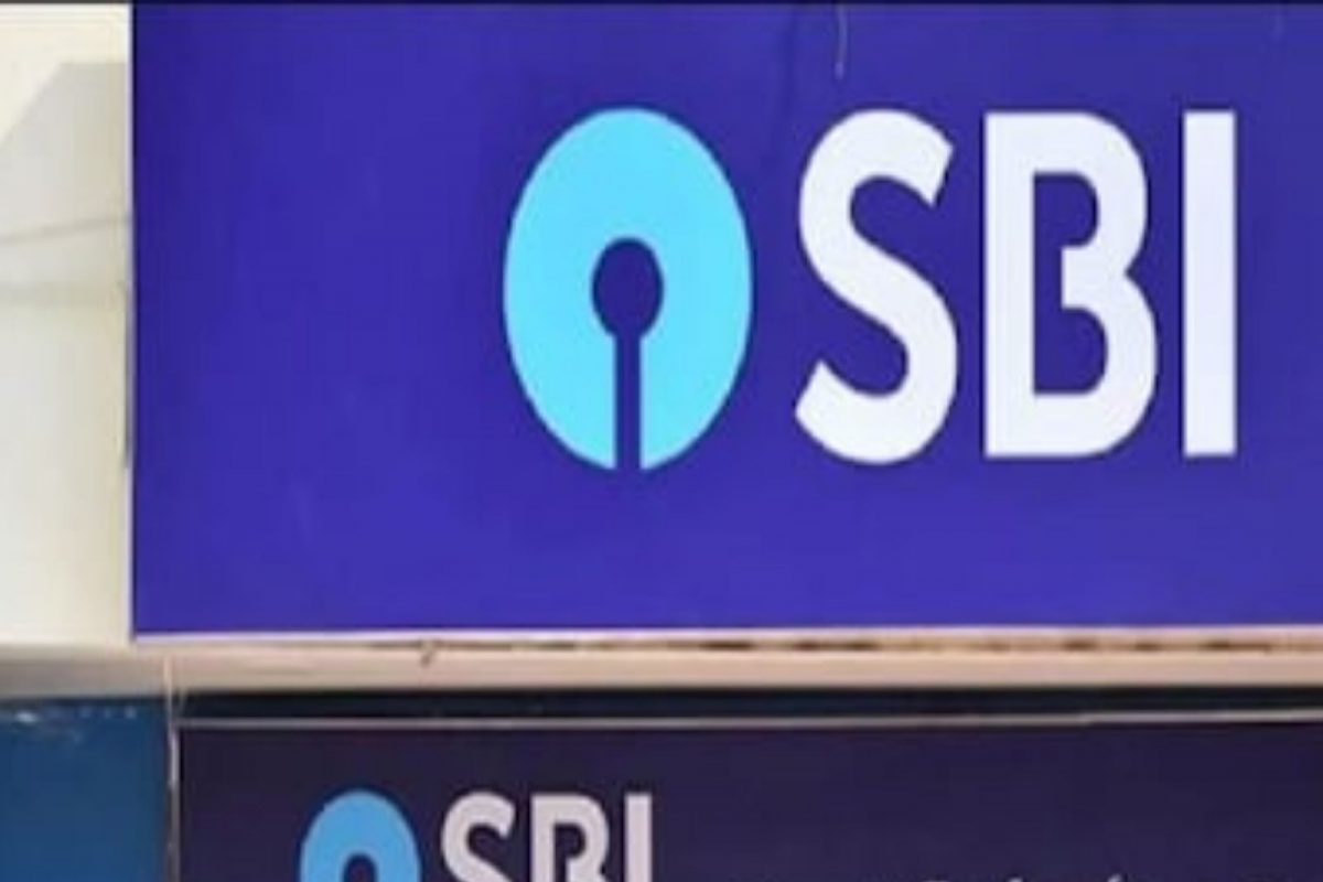 SBI WECARE: खास ग्राहकांना FD वर मिळेल 0.80% जास्त व्याज, मार्च 2022 पर्यंत संधी