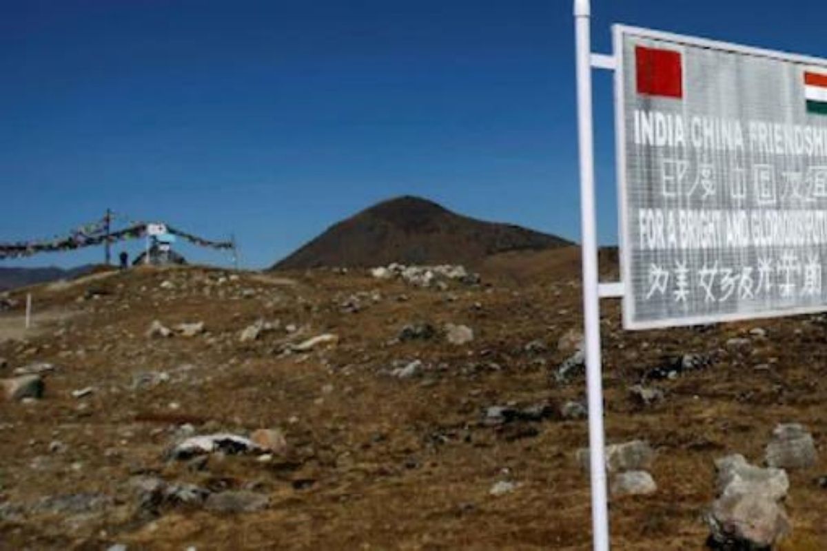 चीन सीमेवरील तणावादरम्यान भारतानं सुरू केलं 5 महत्त्वाच्या रस्त्यांचं काम, असा होणार फायदा