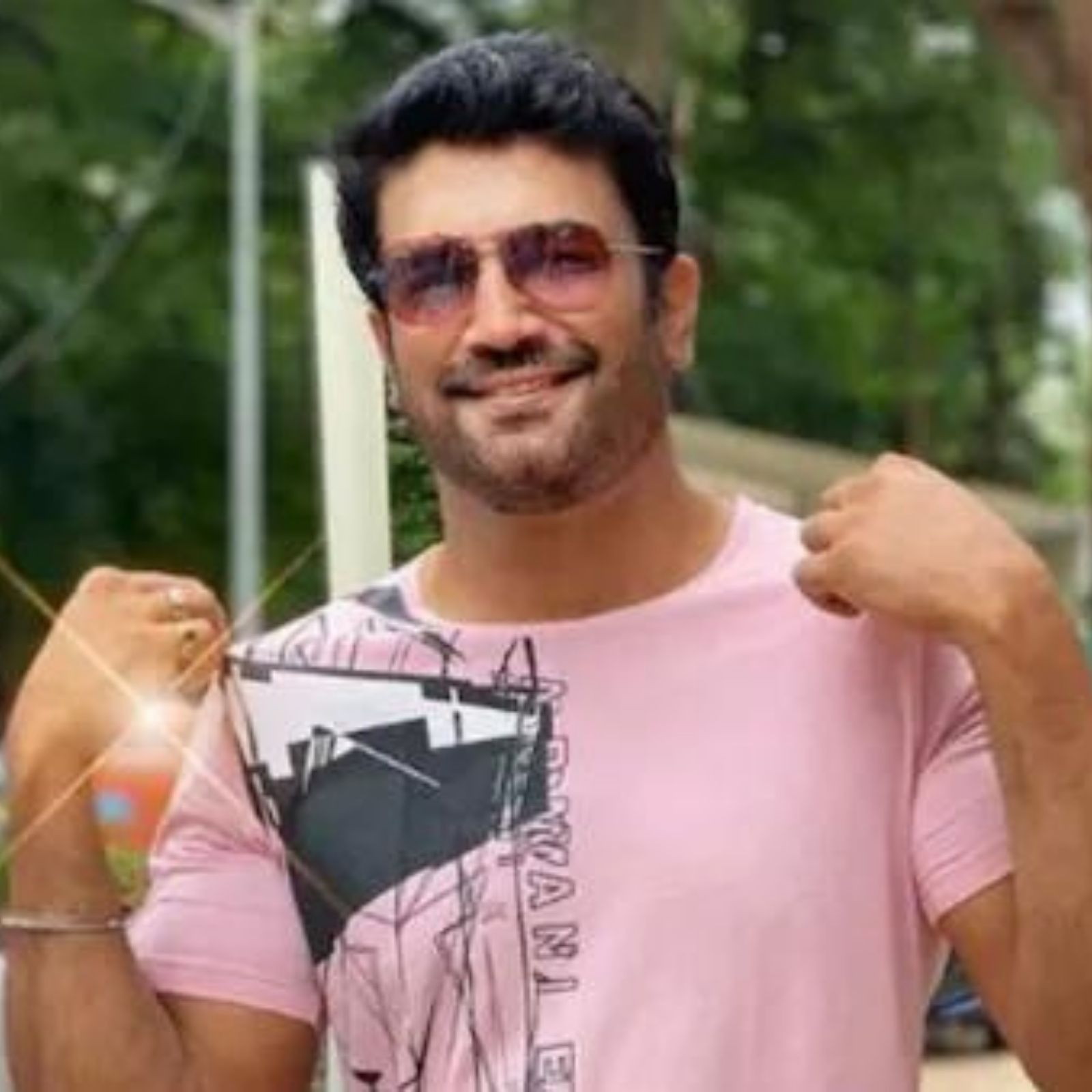 HBD: अडखळत बोलणारा शरद केळकर असा बनला 'बाहुबली'मध्ये प्रभासचा आवाज !