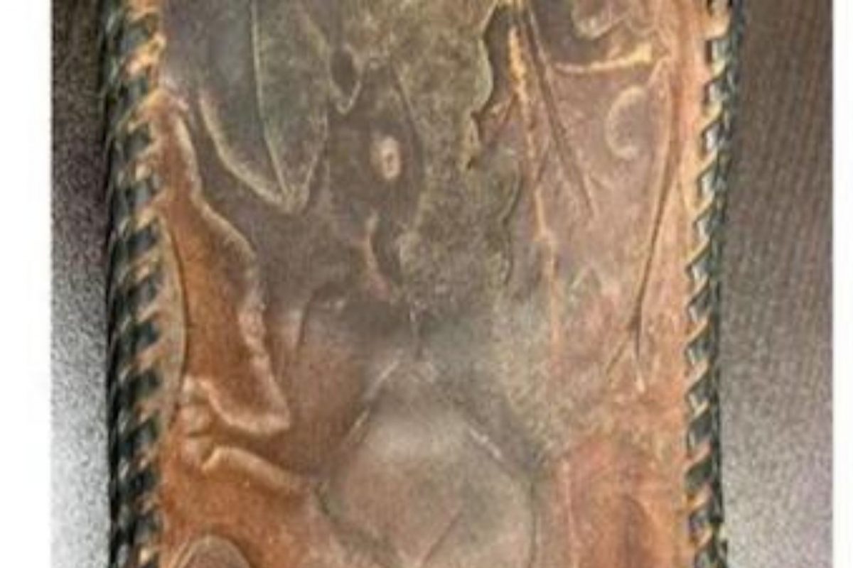 51 वर्षांनंतर पोलिसांना सापडलं वृद्धाचं हरवलेलं वॉलेट; उघडताच बसला आश्चर्याचा धक्का