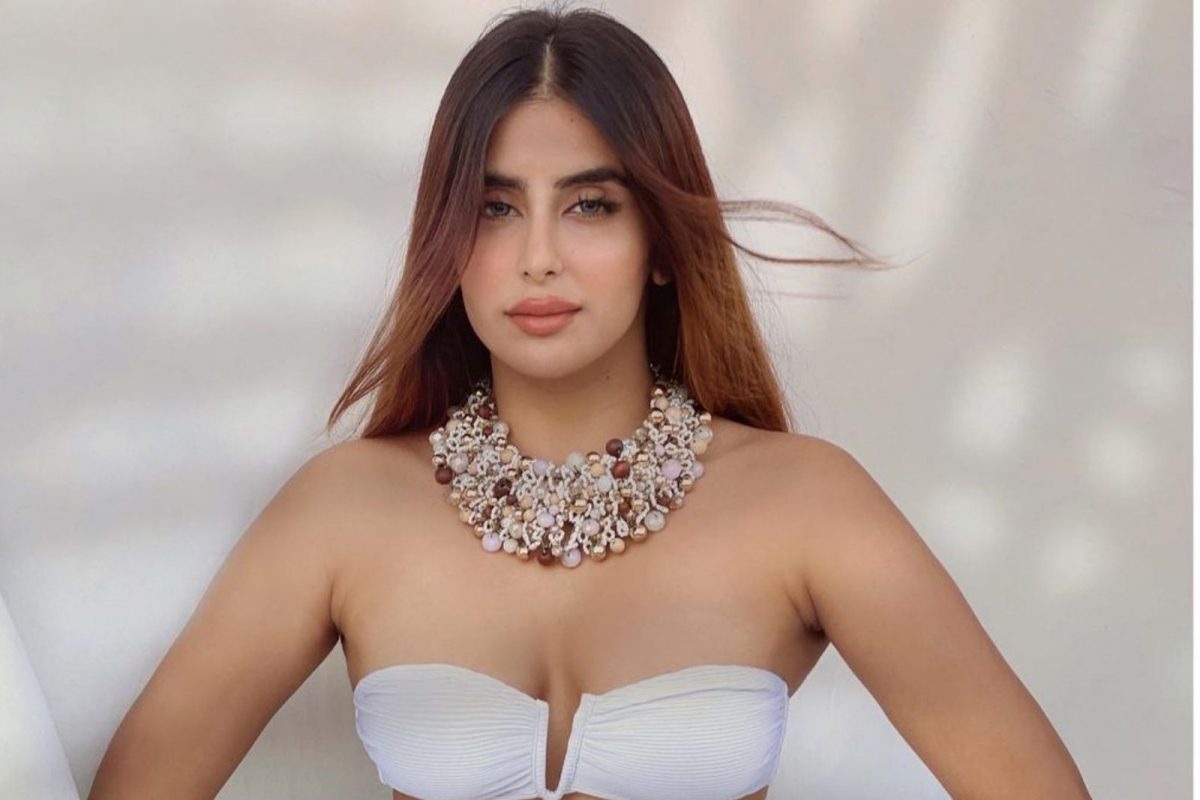 Bigg Boss 15: बिग बॉसच्या घरातून मायशा अय्यर OUT; ईशान सेहगलला अश्रू अनावर