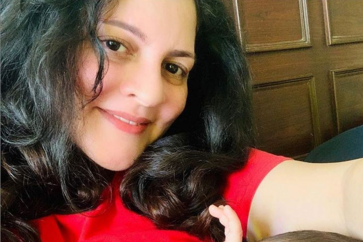 ही चित्रपट निर्माती भागवते तान्ह्या जीवांची भूक; आतापर्यंत दान केलंय 100 लिटर ब्रेस्ट मिल्क