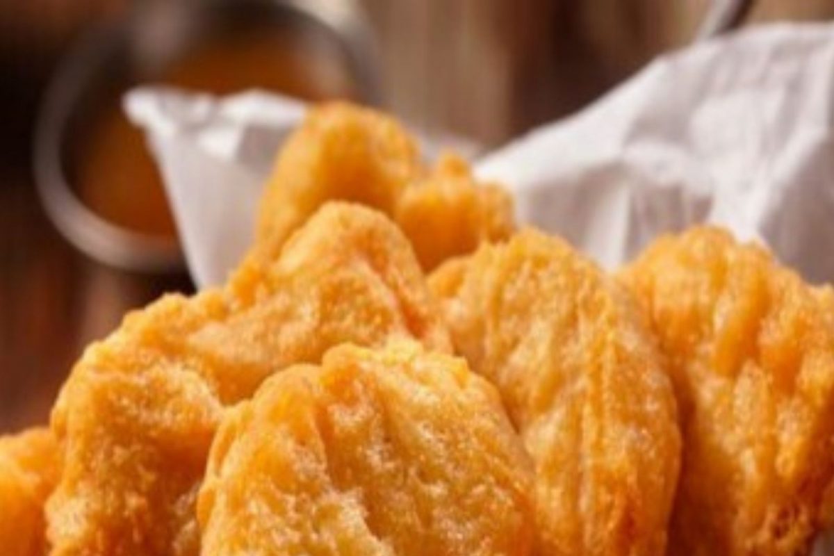 क्या बात! फक्त चिकन खा आणि मिळवा 1 लाख रुपये पगार, Job साठी असं करा अप्लाय