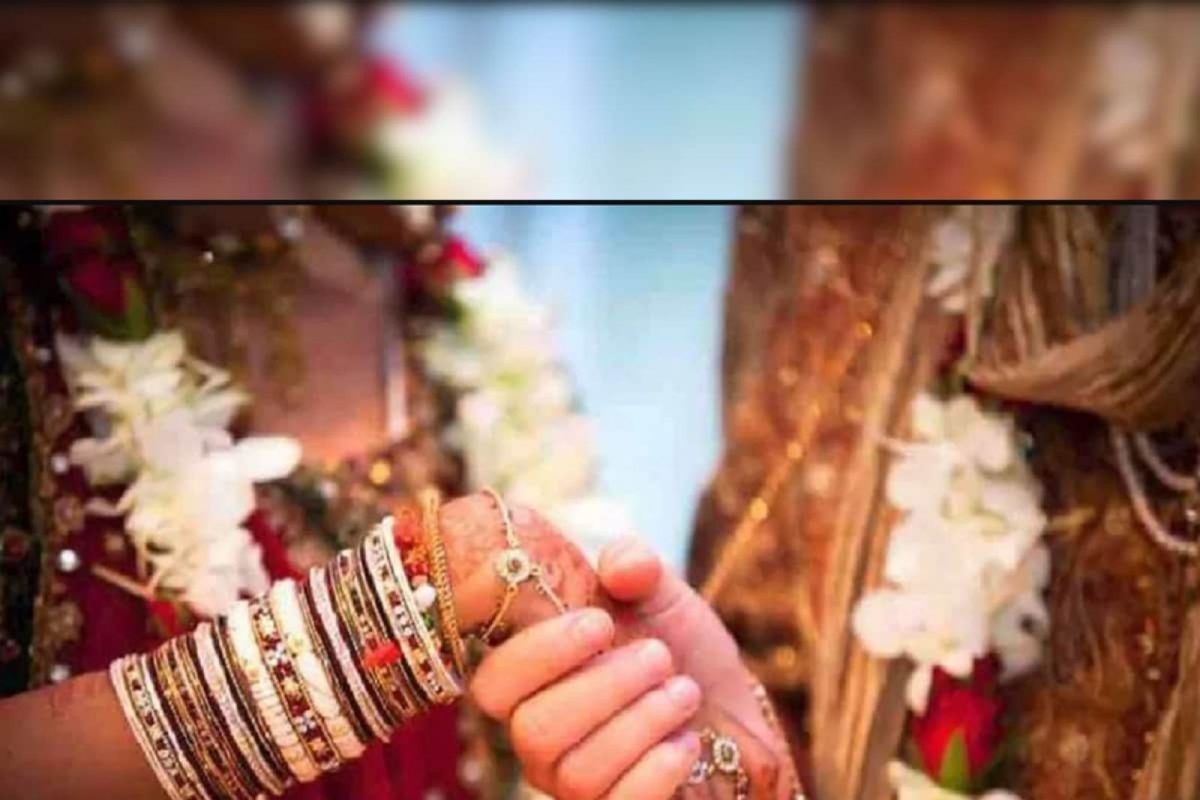 'हम दिल दे चुके सनम'! पतीनं स्वतःच प्रियकरासोबत लावलं पत्नीचं लग्न, आगळीवेगळी आहे लव्ह स्टोरी