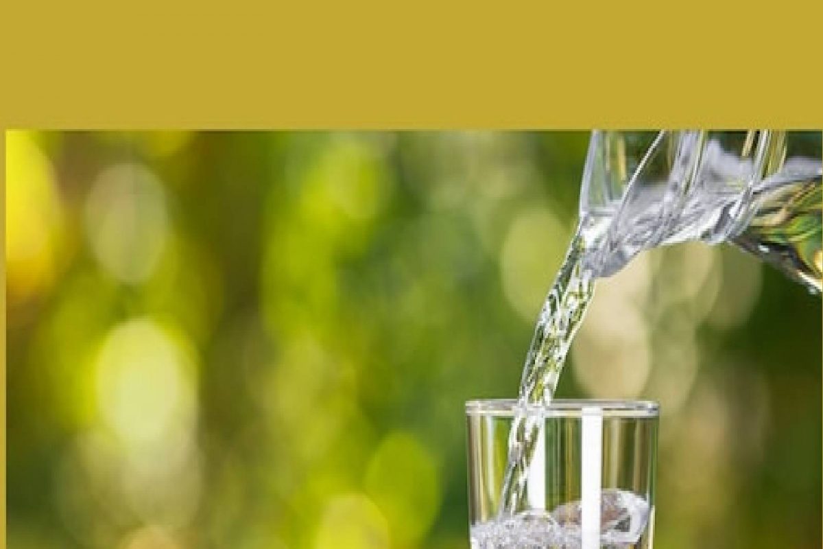 शरीरातील पाण्याची पातळी कमी झाल्यामुळं कोणत्या शारीरिक समस्या उद्भवतात? -
डोकेदुखी
पोट साफ न होणं किंवा बद्धकोष्ठता