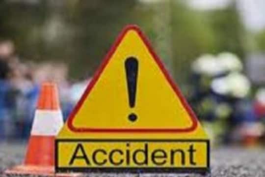 माळशेज घाटात भीषण अपघात; कार दरीत कोसळून महिलेचा जागीच मृत्यू, 6 जखमी