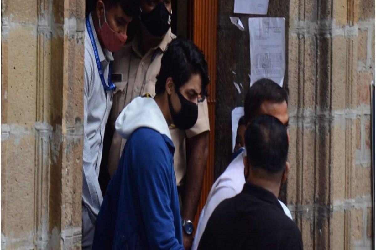 आर्यन खानला मोठा झटका, पुन्हा जामीन फेटाळल्याने तुरुंगातील मुक्काम वाढला