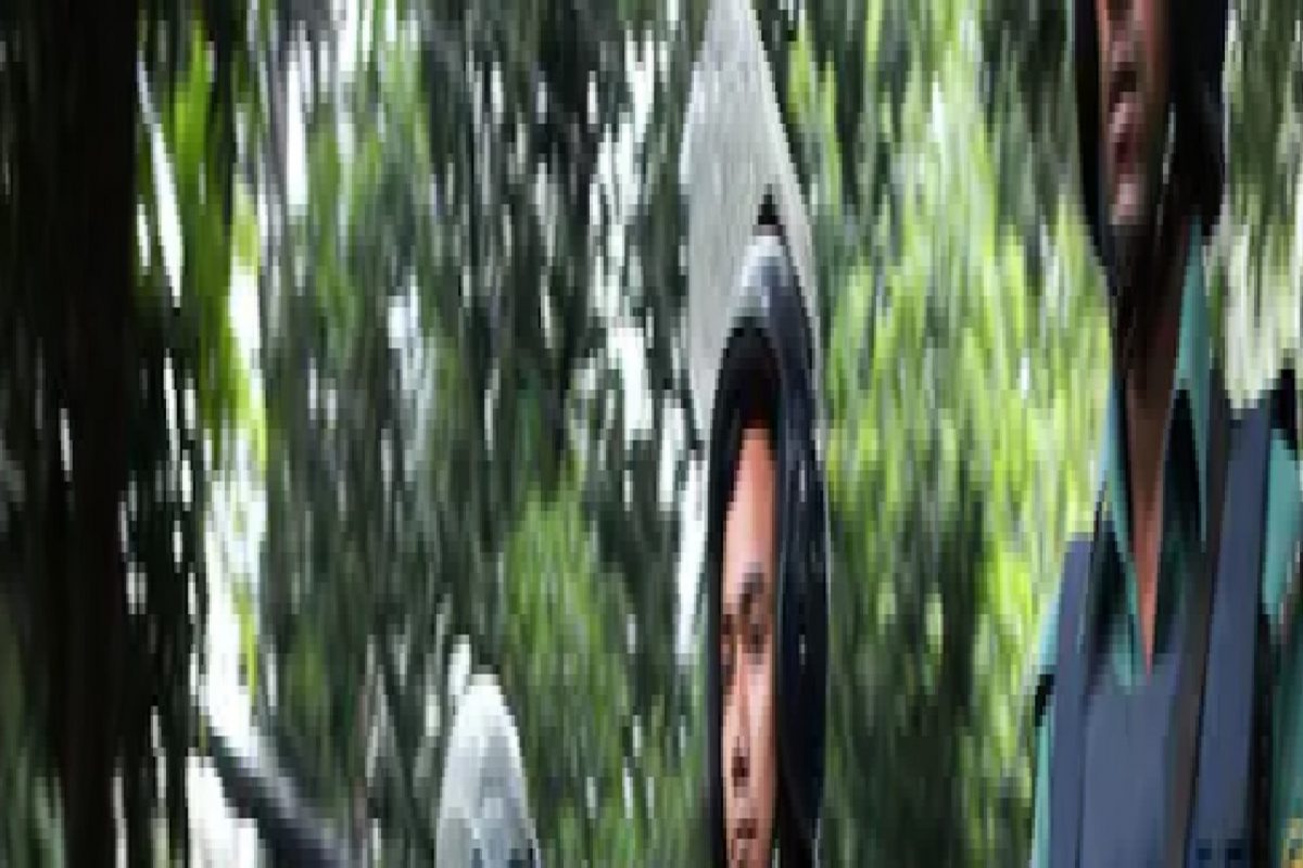 बांग्लादेशात हिंदूंवर हल्ले सुरूच, समाजकंटकांनी पेटवली 20 कुटुंबीयांची घरं