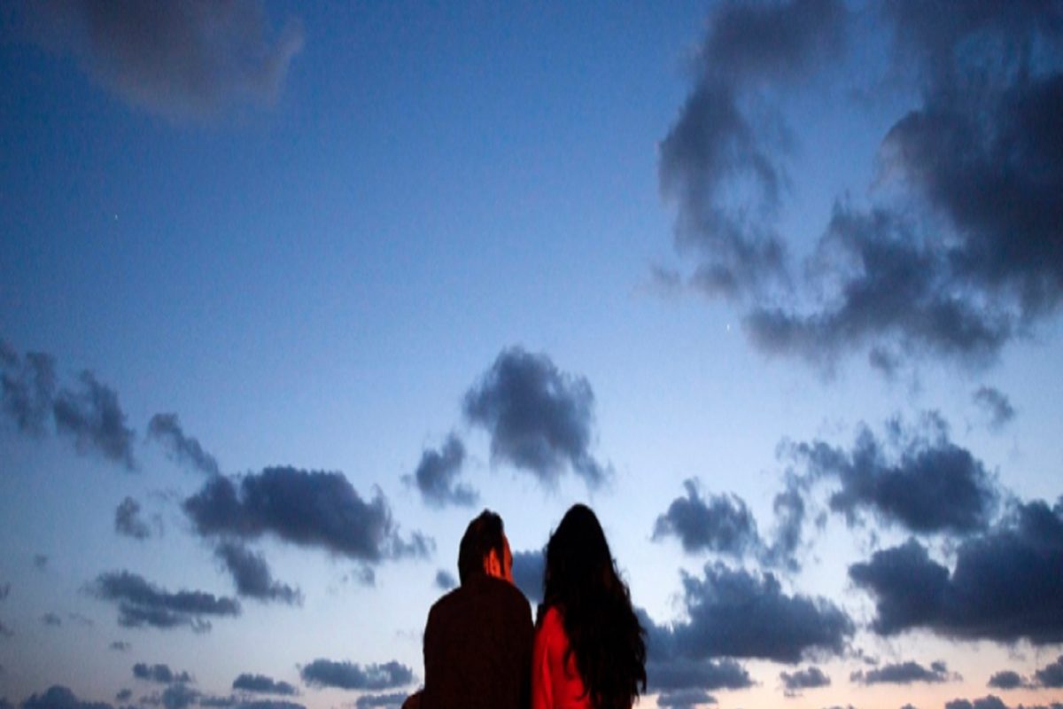 ऑनलाइन Ludo खेळताना जडलं प्रेम, लग्नासाठी तरुणीने केला 1,650 किमीचा प्रवास; पुढे असा विचित्र Twist आला की...