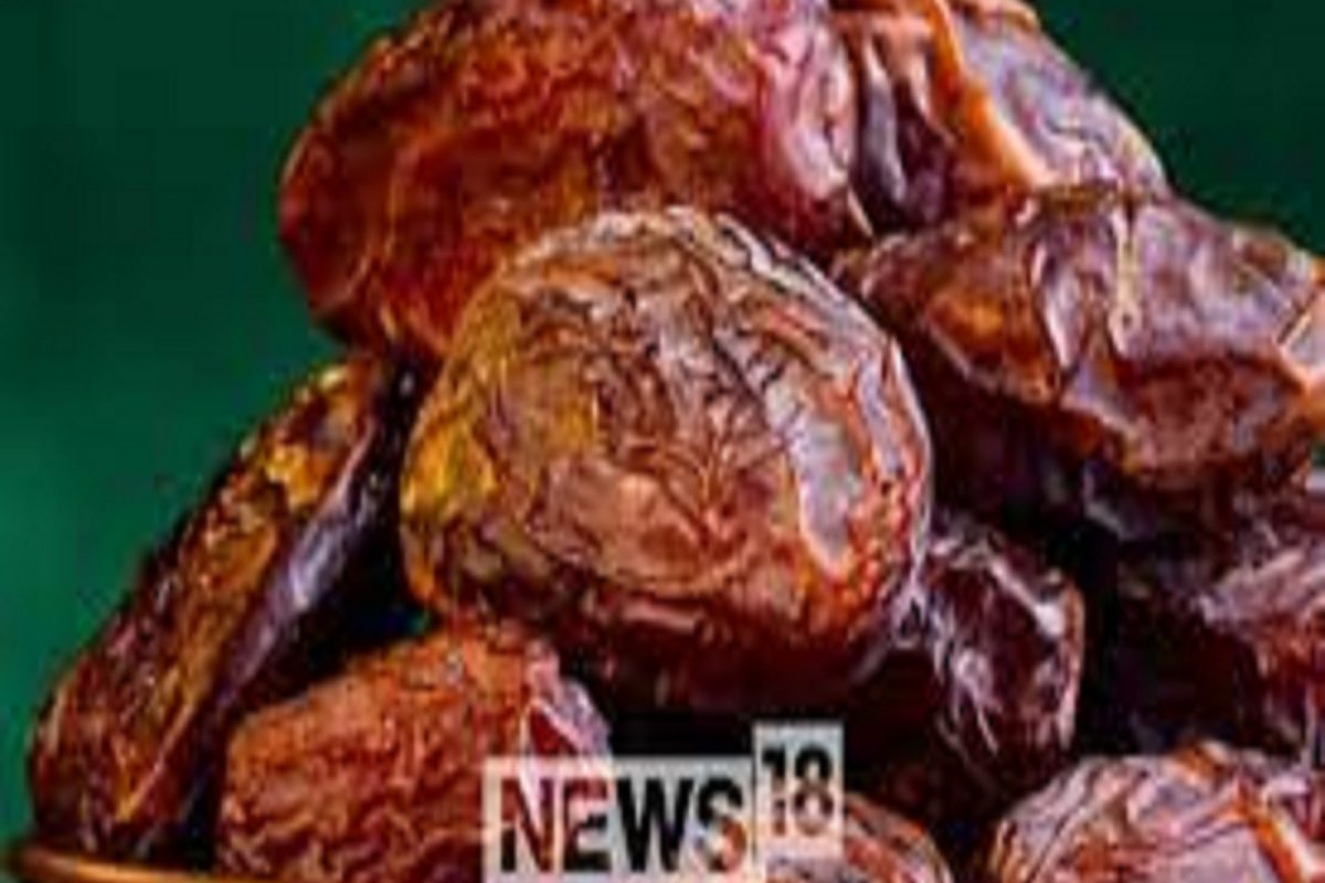 Benefits of Date : या काळात महिलांना खजूर खाण्याचे आहेत खूप फायदे; वाचा सर्व माहिती