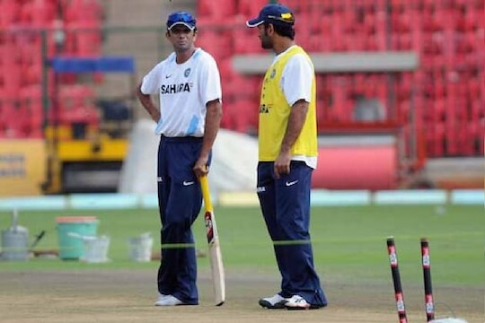 'द्रविड-धोनी जोडीचा टीम इंडियाला होईल मोठा फायदा,' माजी अध्यक्षांचा सल्ला