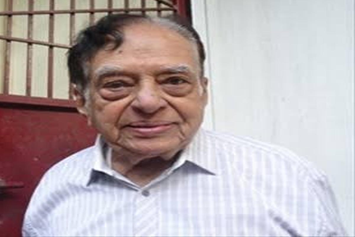 'मराठी साहित्यात ग्रामीण विनोदाच्या रंग-ढंगातून रंगतदार आणणारे आणि लेखन, कथाकथनातून अस्सल गावरान, मराठमोळा बाज सातासमुद्रापार नेणारे साहित्यिक म्हणून द. मा. मिरासदार यांची 'मिरासदारी' अबाधित राहील'