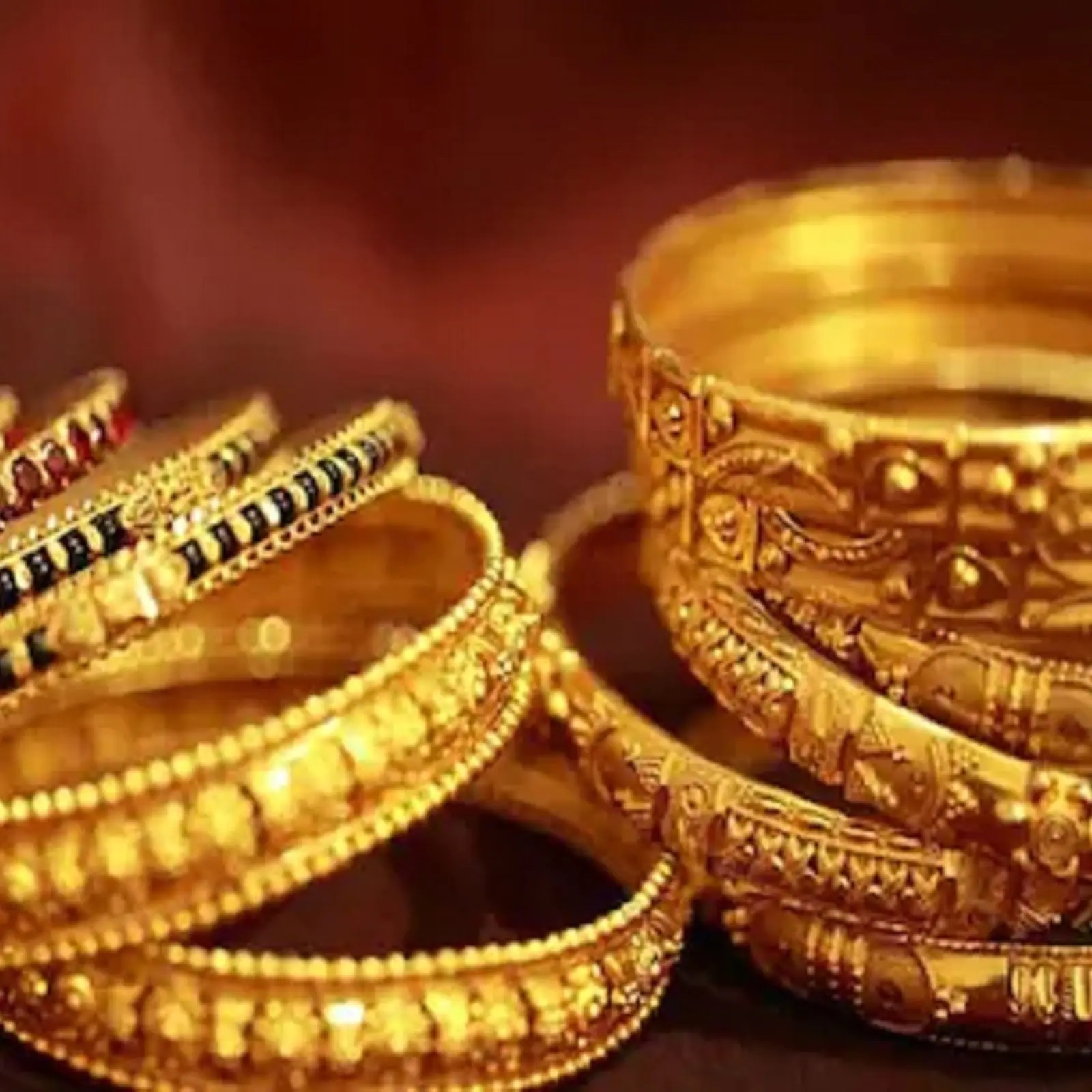 Gold Price Today: आज सलग तिसऱ्या दिवशी सोने-चांदी दरात वाढ, खरेदीआधी तपासा 10 ग्रॅमचा latest rate