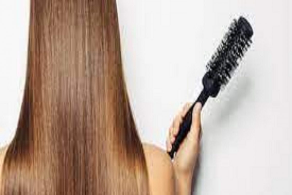 नुसती मेंदी नको; घनदाट काळ्या केसांसाठी त्यामध्ये या गोष्टींचा समावेश ठरले फायदेशीर