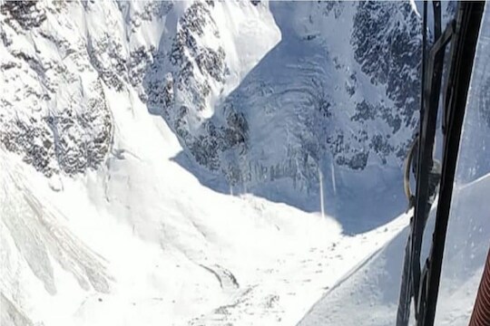 हिमाचल प्रदेशमध्ये बेपत्ता 17 ट्रेकर्सपैकी 11 जणांचा मृत्यू, दोघे वाचले; 4 जणांचा शोध सुरु