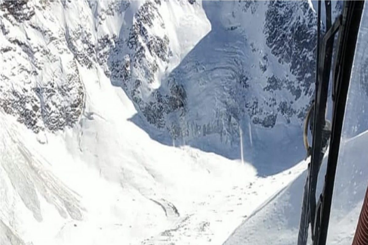 हिमाचल प्रदेशमध्ये बेपत्ता 17 ट्रेकर्सपैकी 11 जणांचा मृत्यू, दोघे वाचले; 4 जणांचा शोध सुरु