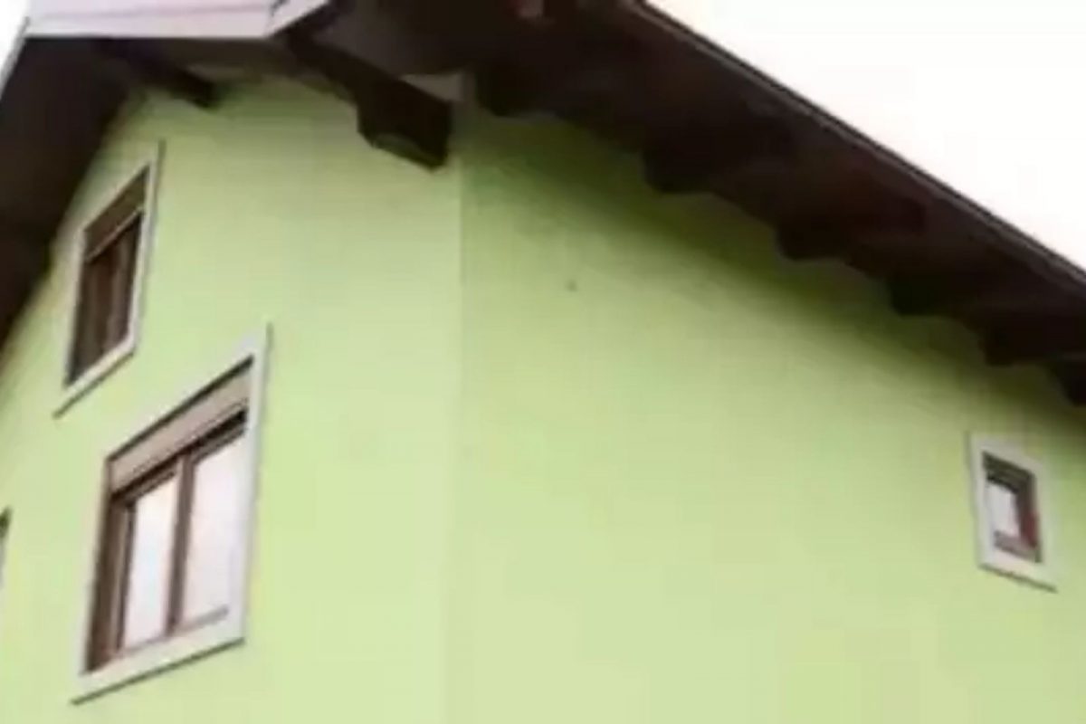 VIDEO : हुशार नवऱ्याची कमाल; पत्नीसाठी उभारलं अस्सं घर की आता पर्यटनाचं झालंय केंद्र!