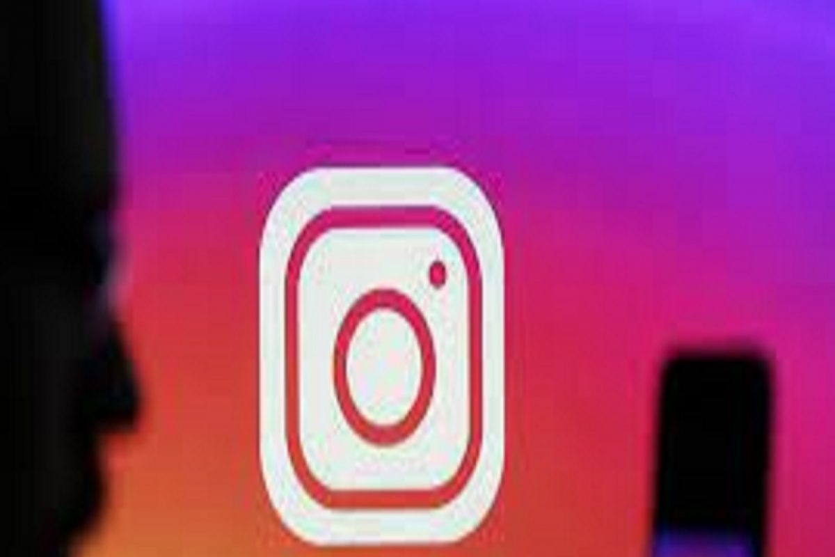 त्याशिवाय सोशल मीडिया प्लॅटफॉर्म इन्स्टाग्राम युजर्सला Instagram वर ग्रुप चॅटमध्ये पोल बनवण्याची सुविधाही देईल.