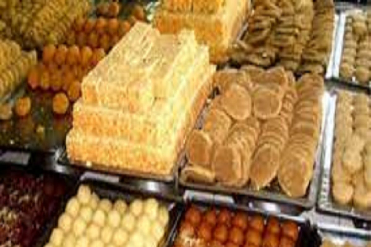 Tips : या सोप्या पद्धतीने ओळखा खवा असली आहे की नकली, होणार नाही तुमची फसवणूक