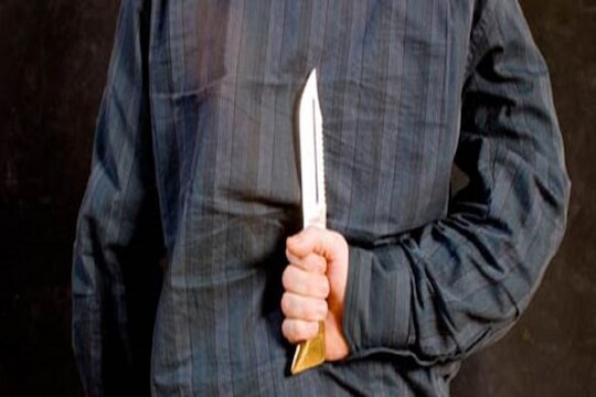 40 मिनिटांत मित्रावर केले 107 वार, गुप्तांग कापून डोळाही काढला आणि मग... (प्रातिनिधिक फोटो)