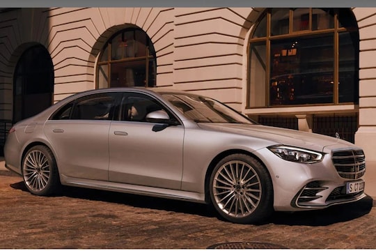 Mercedes-Benz ने लाँच केली 'मेड इन इंडिया' S-Class, पुण्यात होणार निर्मिती; वाचा काय आहे किंमत