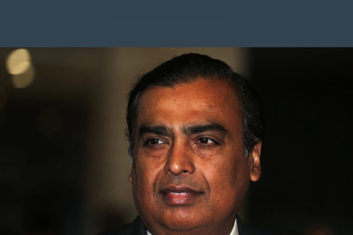 Mukesh Ambani यांचा आलिशान महल, कुटुंबासह लंडनमध्ये स्थायिक होण्याचं वृत्तावर रिलायन्सचं स्पष्टीकरण