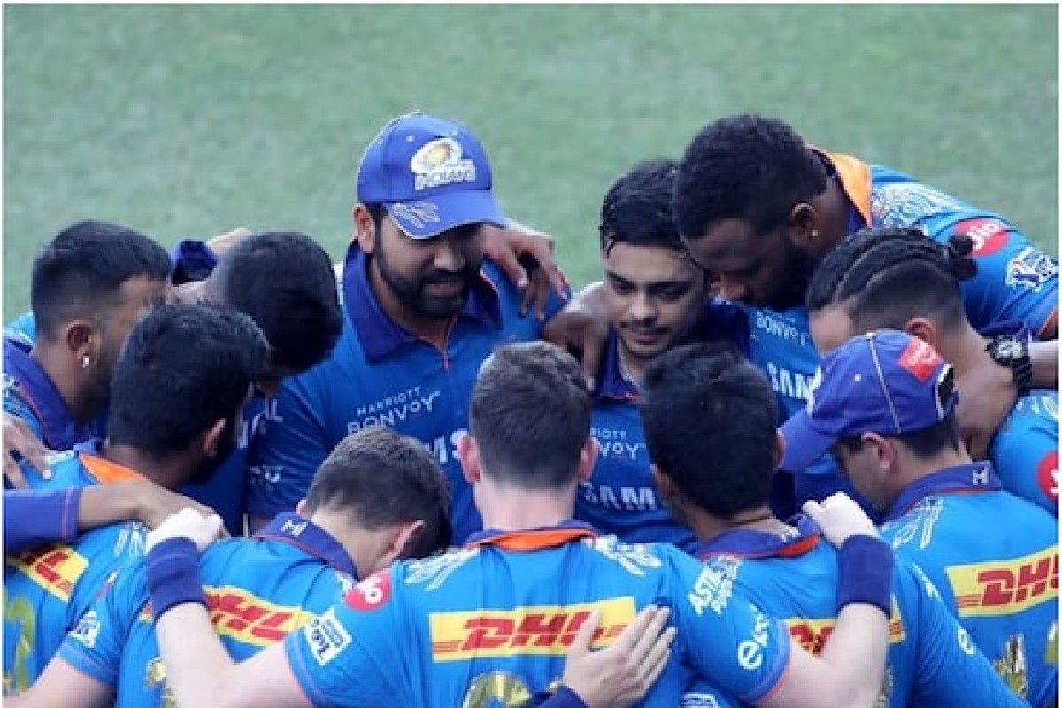 MI vs DC, Dream 11 Prediction: 'या' 11 जणांवर आजमवा तुमचं नशीब
