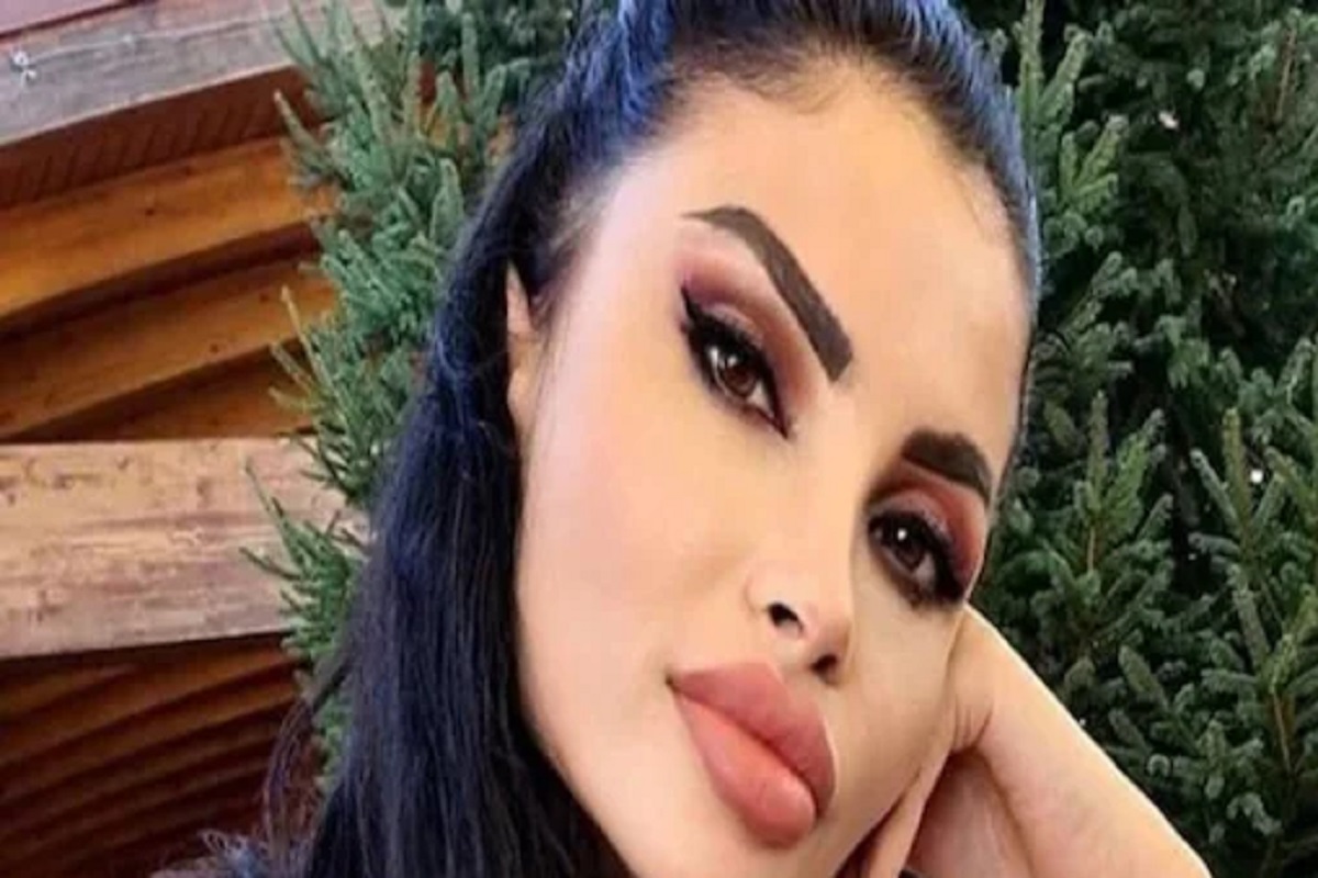 धक्कादायक! या सुंदर 'बार्बी सर्जन'वर पडली नजर; इतर महिला झाल्या विद्रुप