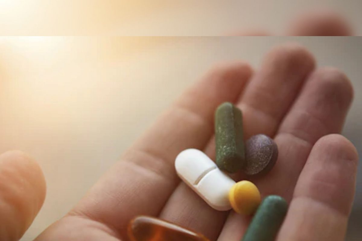 हृदयद्रावक! वाढदिवशीच रक्षाविसर्जनाची आली वेळ; औषधाची गोळी खाताना ठसका लागल्याने तरुणाचा श्वास गुदमरून मृत्यू