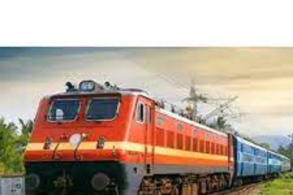 IRCTC च्या शेअरमध्ये दुसऱ्या दिवशीही 18 टक्क्यांनी घसरण; आता खरेदी योग्य आहे?