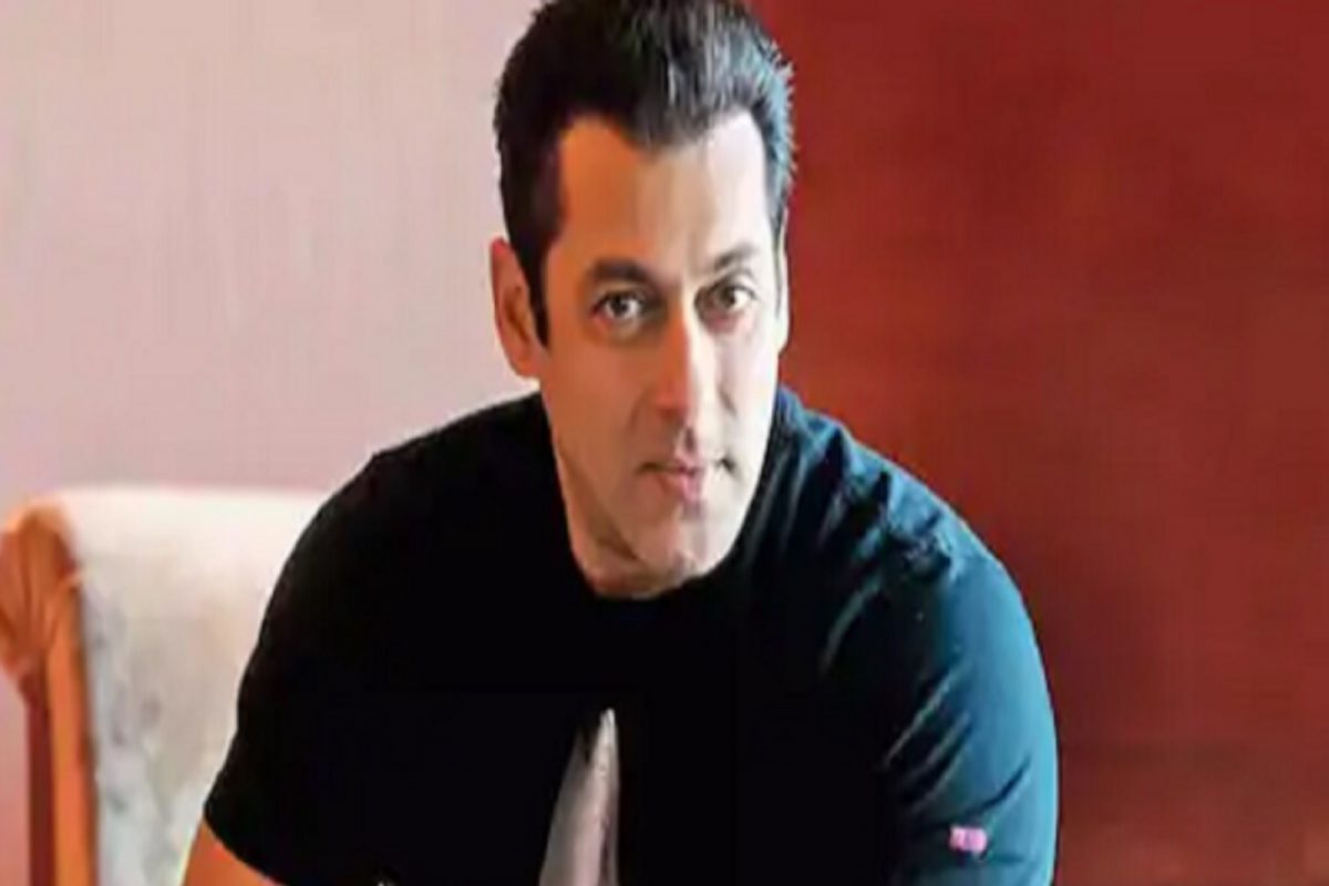 सलमान खानने मुंबईत घेतलं डुप्लेक्स घर, महिन्याचं भाडं ऐकून हैराणच व्हाल