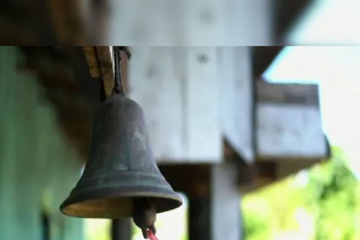 शाळेत केलेल्या कृत्याचा 16 वर्षांनी घेतला बदला; पुण्यातील तरुणाला भररस्त्यात मारहाण