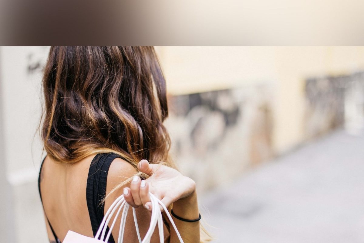 Paytm Postpaid: फेस्टिव्ह सीझनमध्ये शॉपिंगचं टेन्शनच राहणार नाही! एका महिन्याने करा पेमेंट