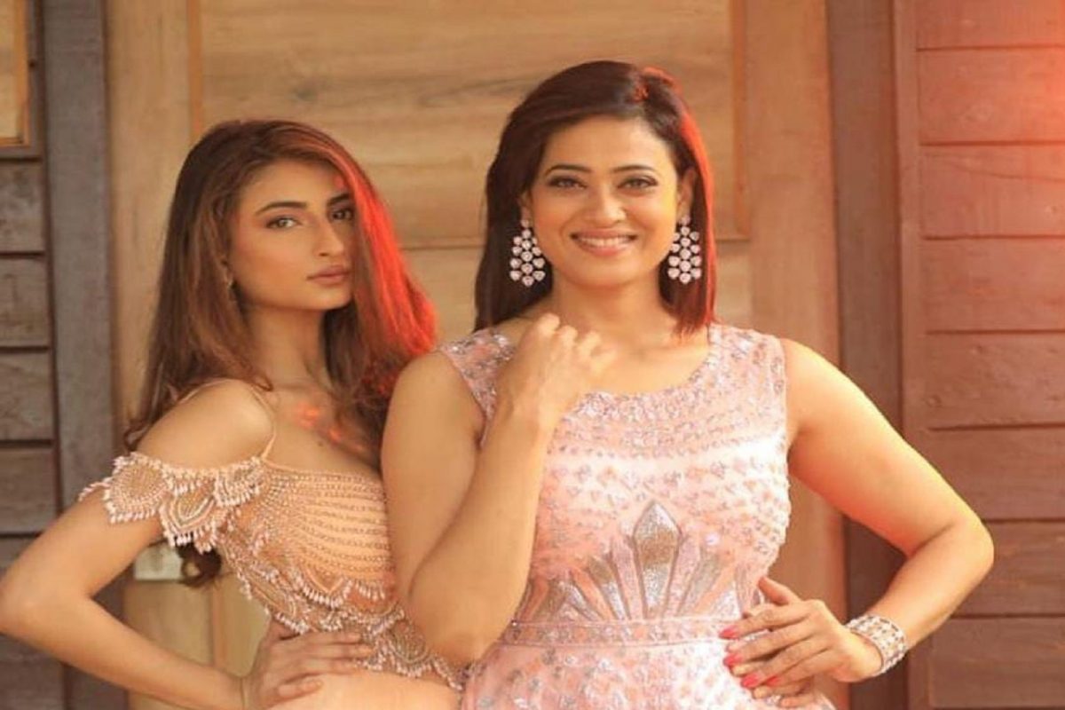 Shweta Tiwari ने लेकीच्या पहिल्या म्युझिक व्हिडीओचा First Look केला शेअर; अभिनेत्रीने लिहिली भावुक पोस्ट