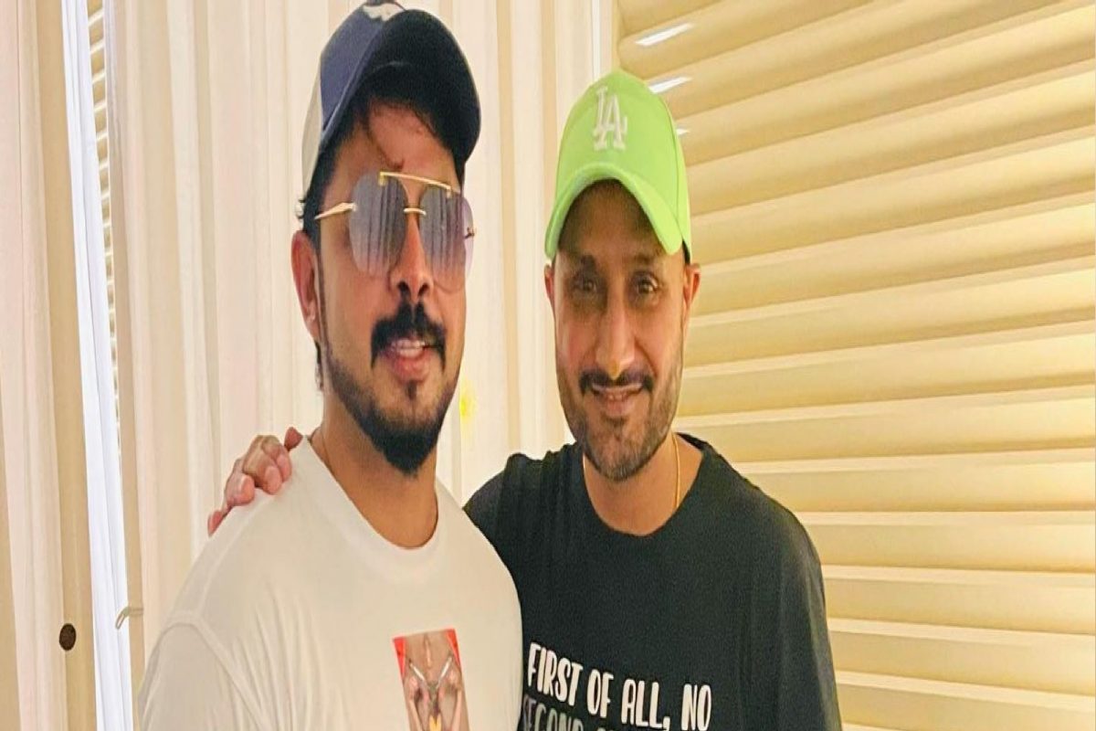 श्रीसंतनं शेअर केला हरभजनसोबतचा Photo, फॅन्सना आठवली 13 वर्षांपूर्वीची घटना