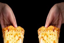 वाढदिवसाला Pizza न दिल्याने तरुणीने उचललं टोकाचं पाऊल, गळफास घेत संपवलं आयुष्य वाढदिवसाला Pizza न दिल्याने तरुणीने उचललं टोकाचं पाऊल, गळफास घेत संपवलं आयुष्य