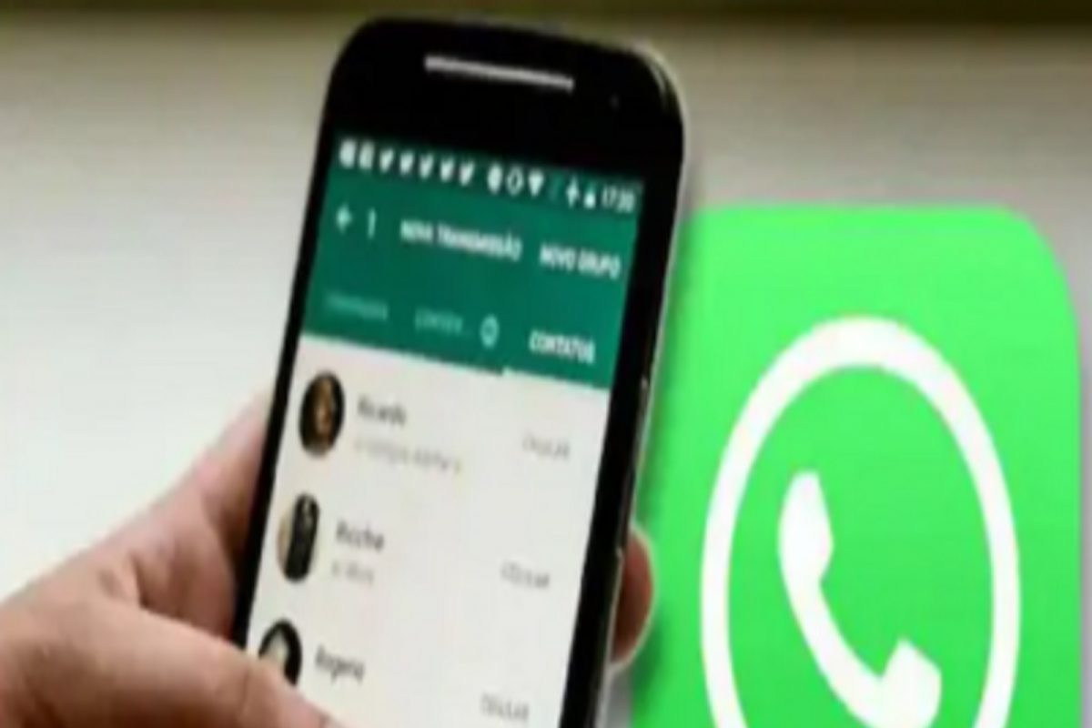 WhatsApp वर एकच मेसेज अनेकांना पाठवायचा आहे? एका ट्रिकने ग्रुप न बनवता करता येईल काम