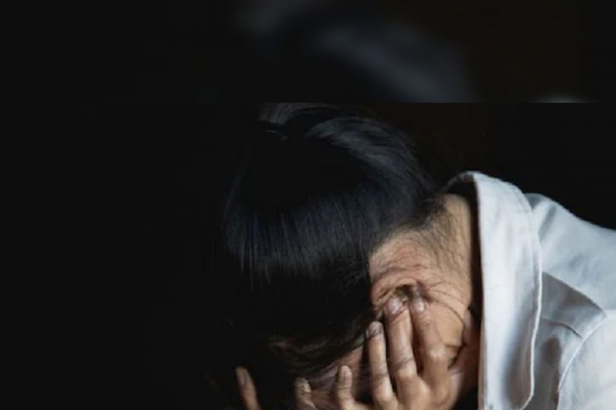 पोलीस भरतीची तयारी करणाऱ्या तरुणीला FB मित्राने मुलाखतीच्या नावाने बोलावलं आणि केला बलात्कार