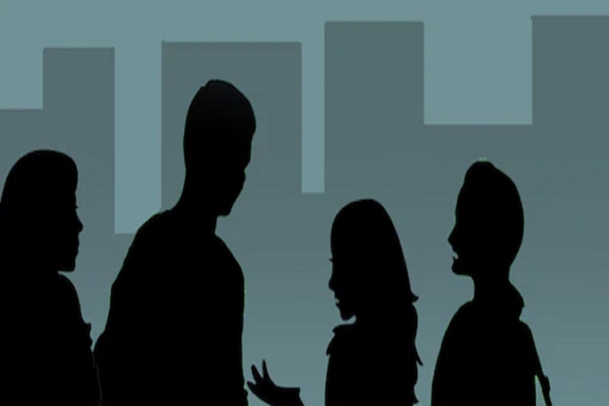 या शहरात प्रत्येक तरुणाला असतात 3 Girlfriends, मुलीच करतात खर्च