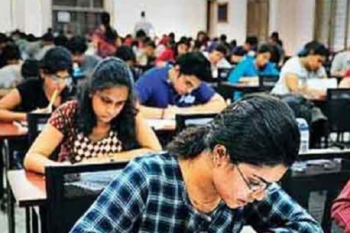 SSC, HSC Exam 2021: दहावी आणि बारावीच्या विद्यार्थ्यांना मोठा दिलासा, रद्द झालेल्या परीक्षांचे शुल्क परत मिळणार