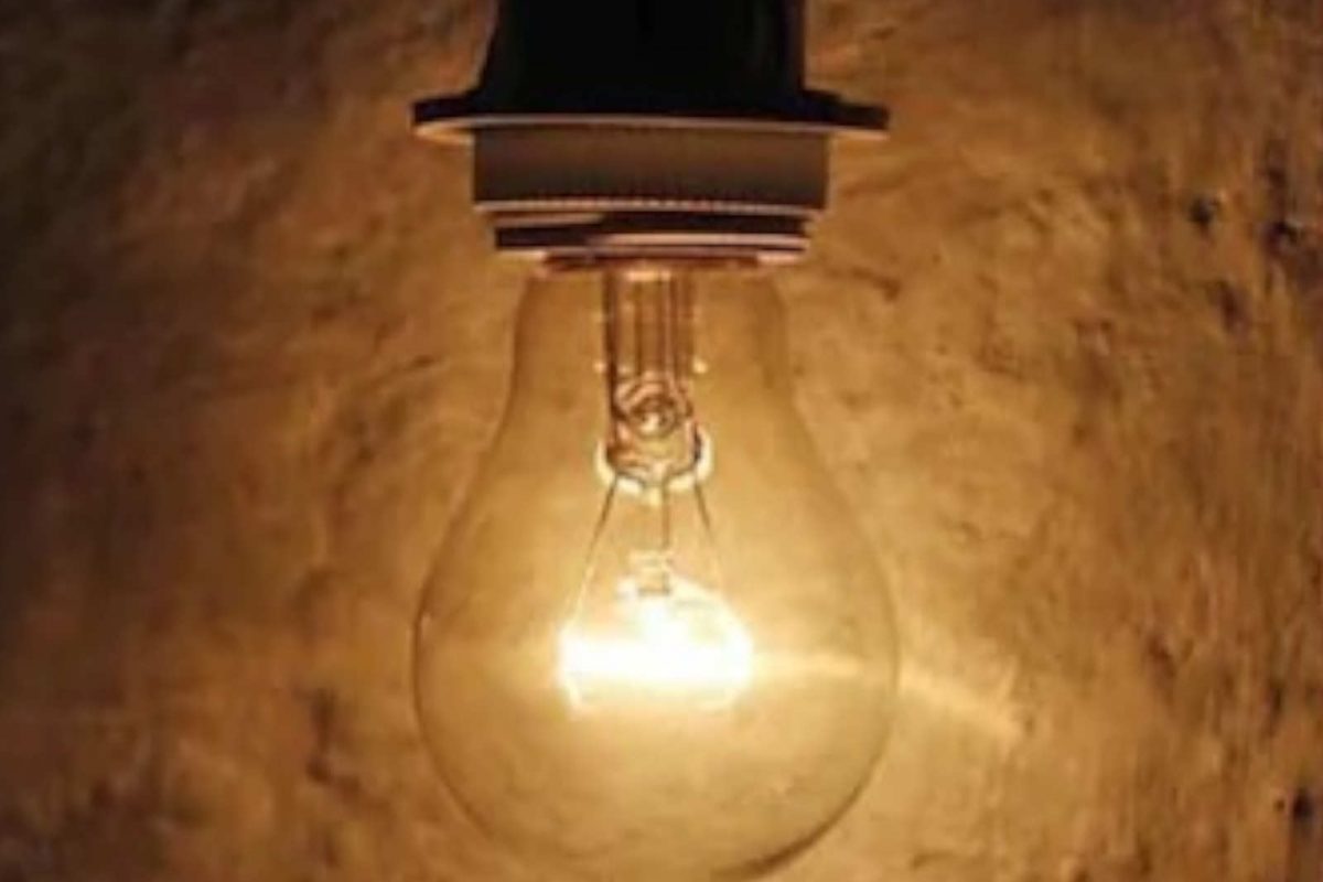 Exclusive : 'राज्याकडे अवघ्या पाच दिवसांचा कोळसासाठा शिल्लक', मोठं वीजसंकट खरंच घोंघावतंय?