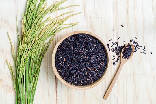 Black Rice: हृदयविकारांसह अनेक आजारांवर काळा तांदूळ आहे गुणकारी; वाचा सर्व फायदे