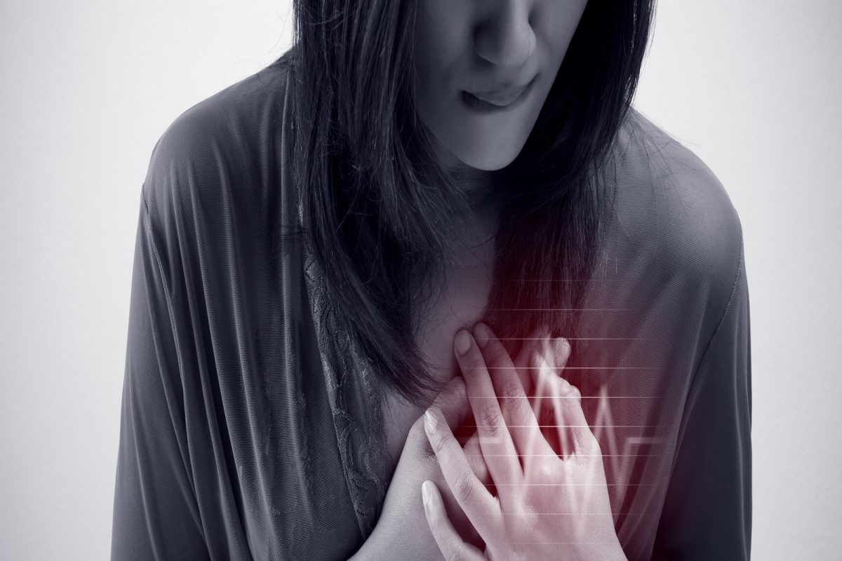 पोटदुखीमुळे हार्ट अटॅकचा धोका वाढतो