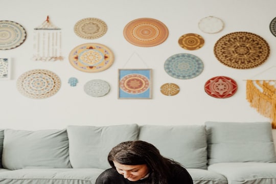 Expressive Art Therapy: एक्सप्रेसिव्ह आर्ट थेरपी म्हणजे काय? महिला का करत आहेत याचा जास्त वापर