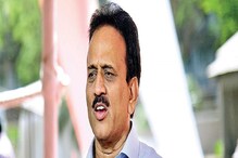 भाजपात आलं की दुसरीकडं संसार करण्याची इच्छाच होत नाही, गिरीश महाजनांचा टोला भाजपात आलं की दुसरीकडं संसार करण्याची इच्छाच होत नाही, गिरीश महाजनांचा टोला